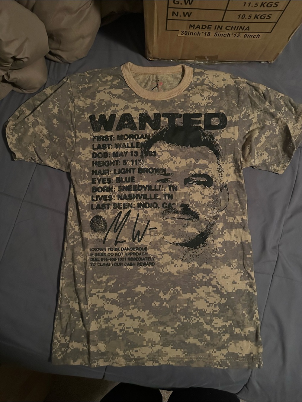 MORGAN WALLEN WANTED Camo Graphic T-Shirt - Men's Beige/Khaki